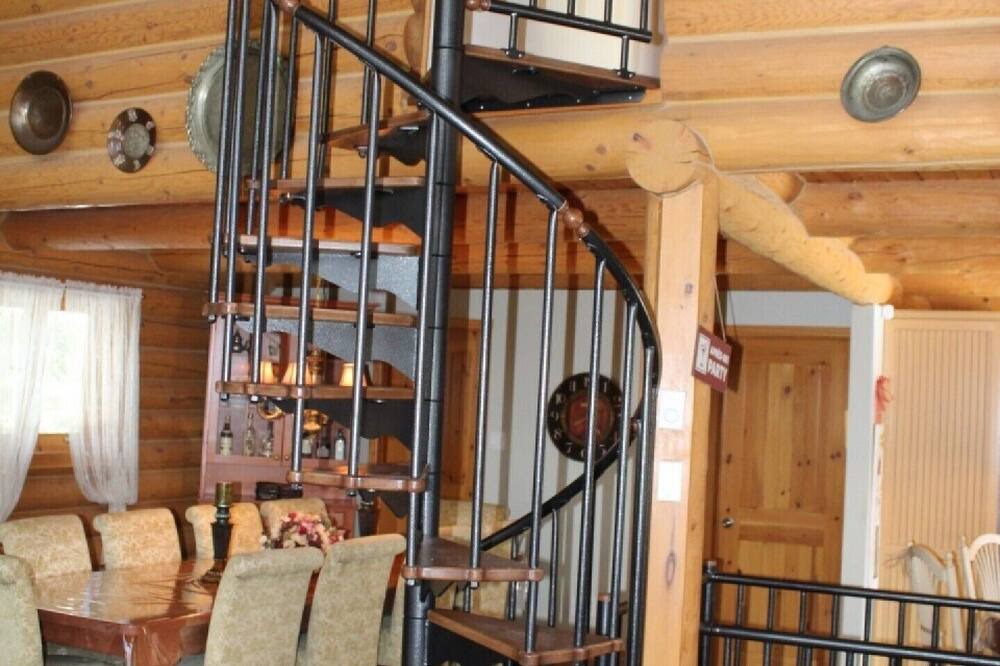 Photo of Livingroom in Saint-Faustin-Lac-Carre