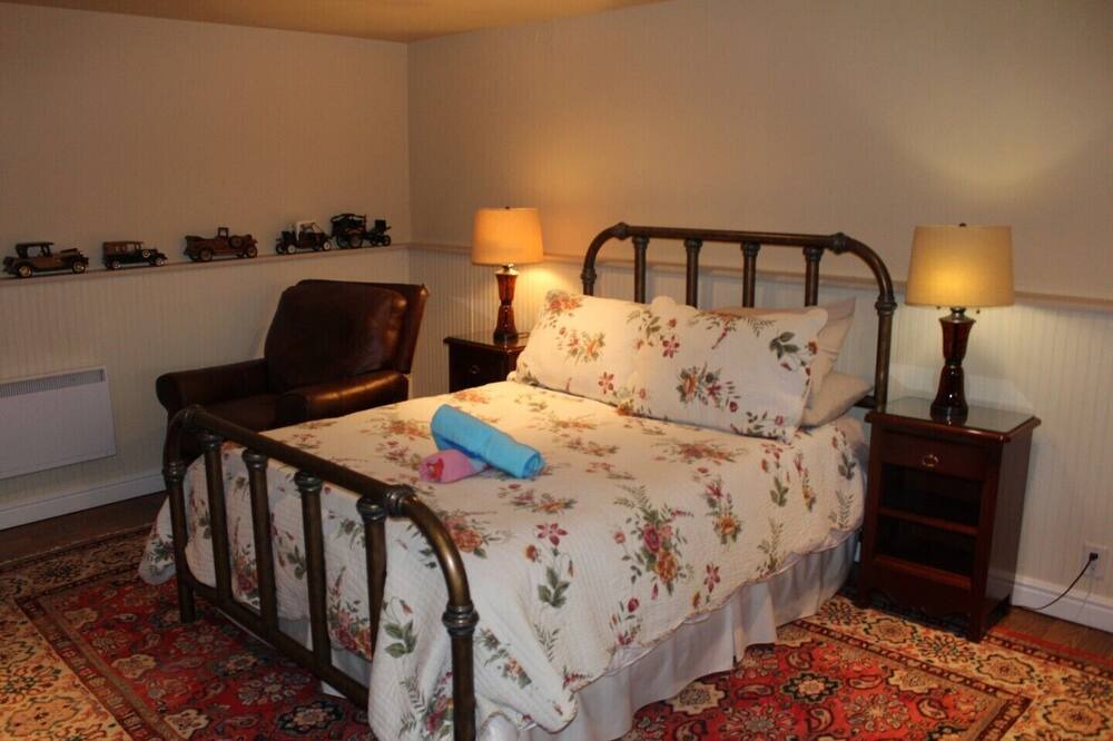 Photo of Bedroom in Saint-Faustin-Lac-Carre