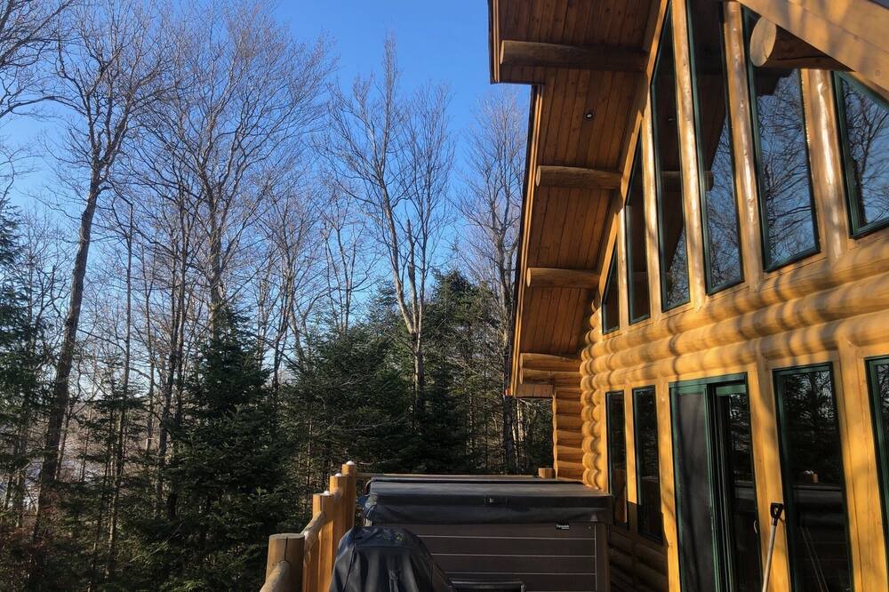 Photo of Outdoor in Saint-Faustin-Lac-Carre
