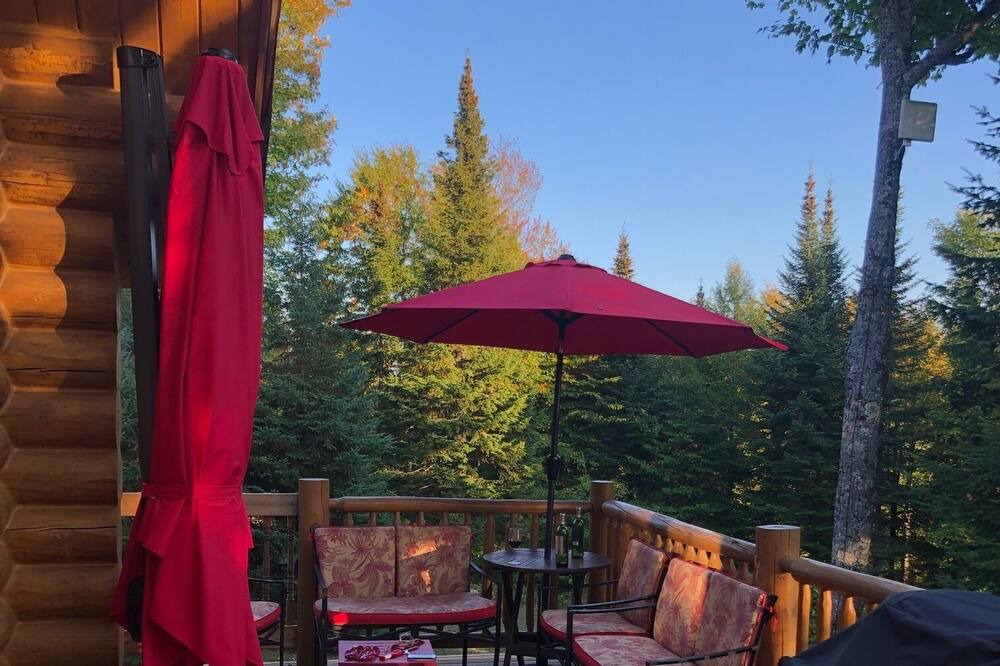 Photo of Patio Balcony in Saint-Faustin-Lac-Carre