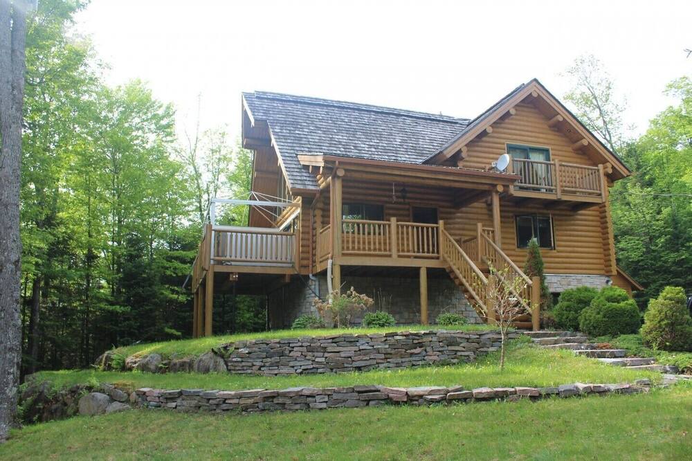 Photo of Outdoor in Saint-Faustin-Lac-Carre