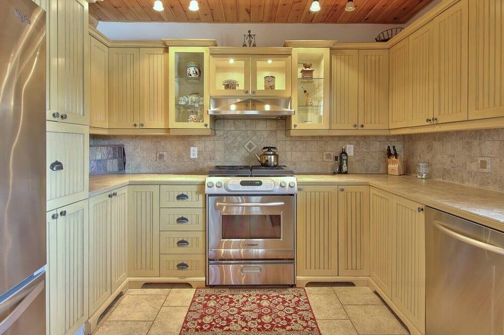 Photo of Kitchen in Saint-Faustin-Lac-Carre