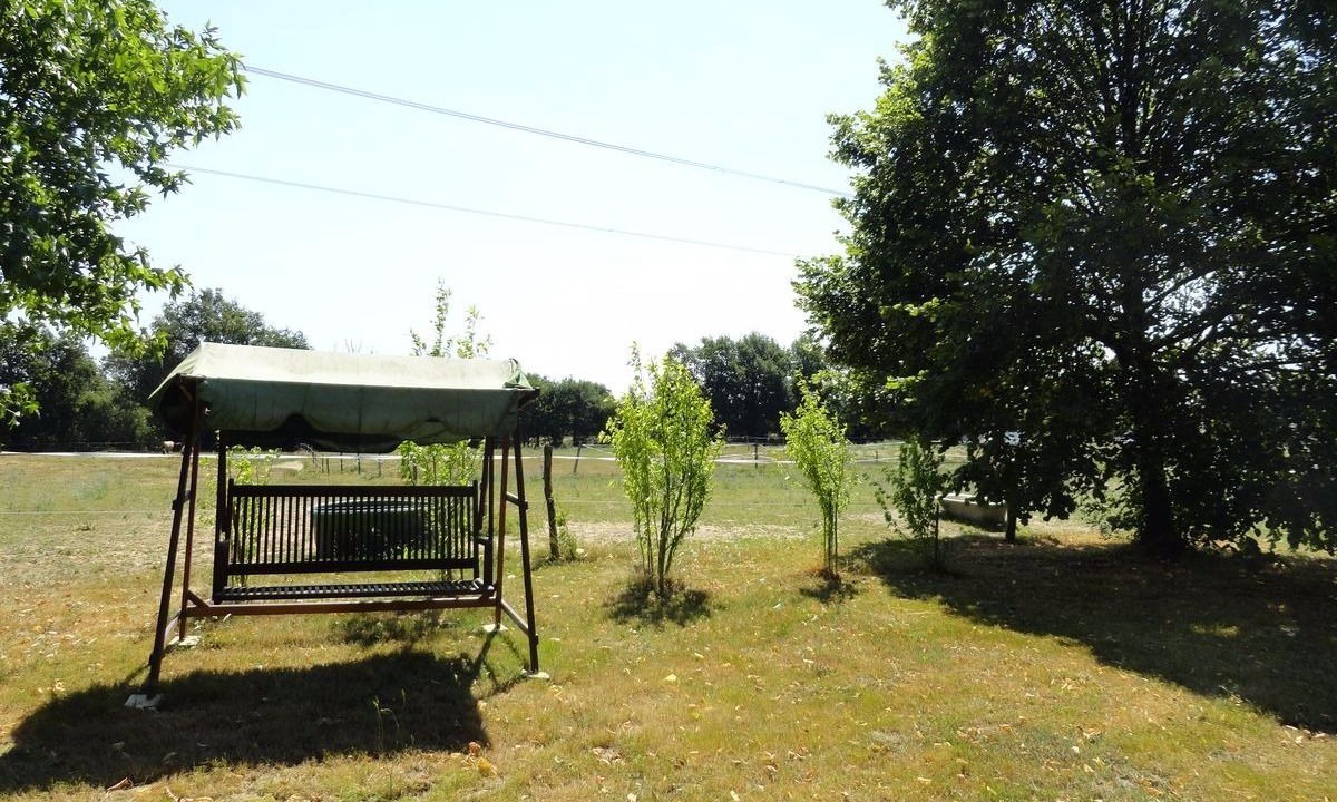 Photo of Outdoor in Saint-Trivier-sur-Moignans