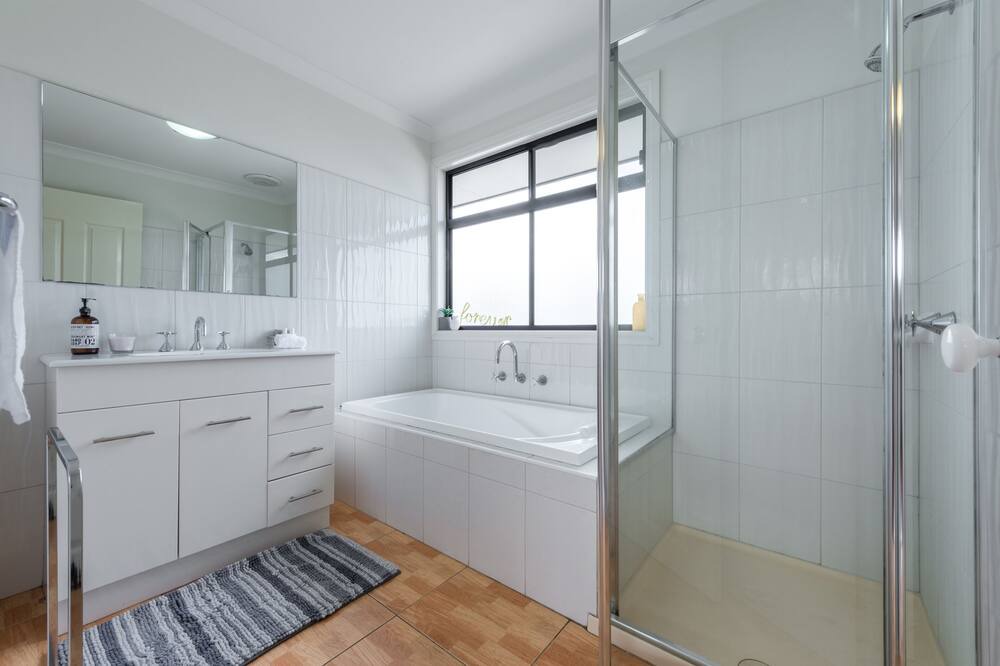 Photo of Bathroom in Footscray