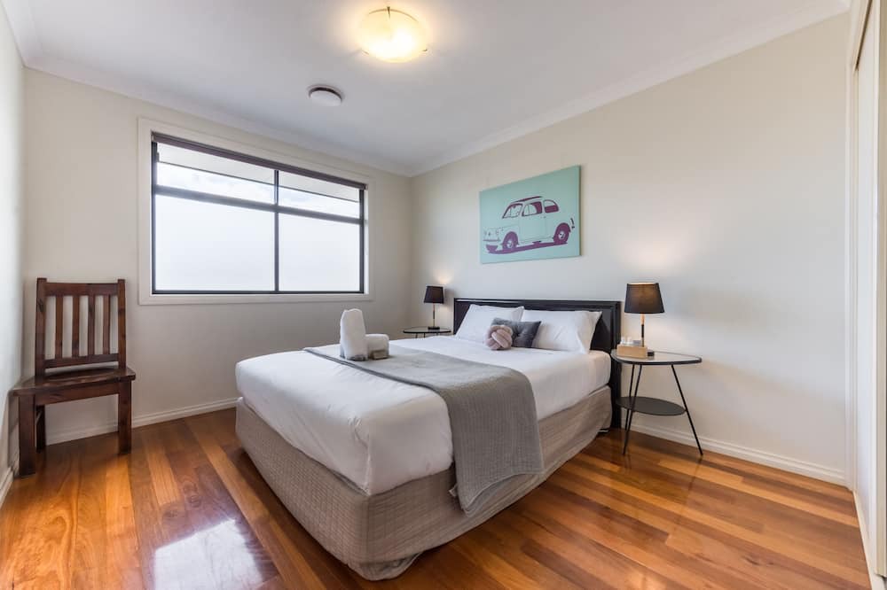 Photo of Others in Footscray