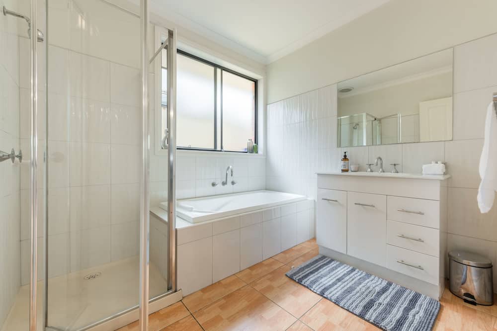 Photo of Bathroom in Footscray