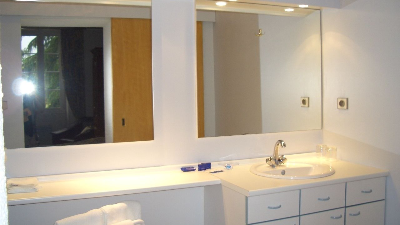 Photo of Bathroom in Lafrancaise