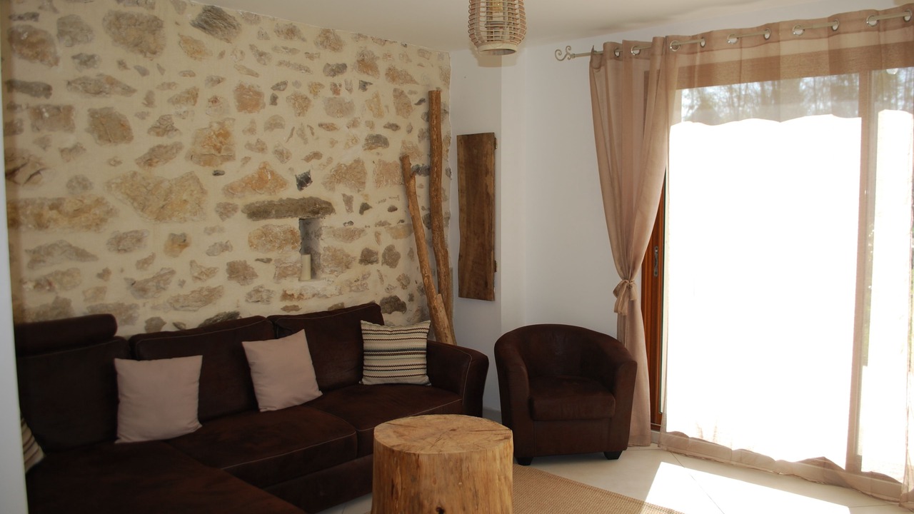 Photo of Livingroom in Belley
