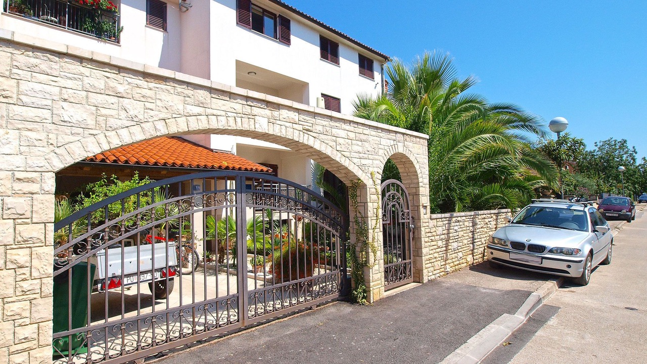 Photo of Outdoor in Valbandon