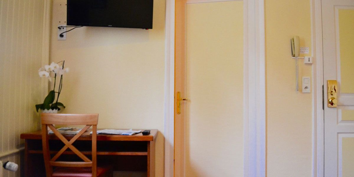 Photo of Bedroom in Evreux