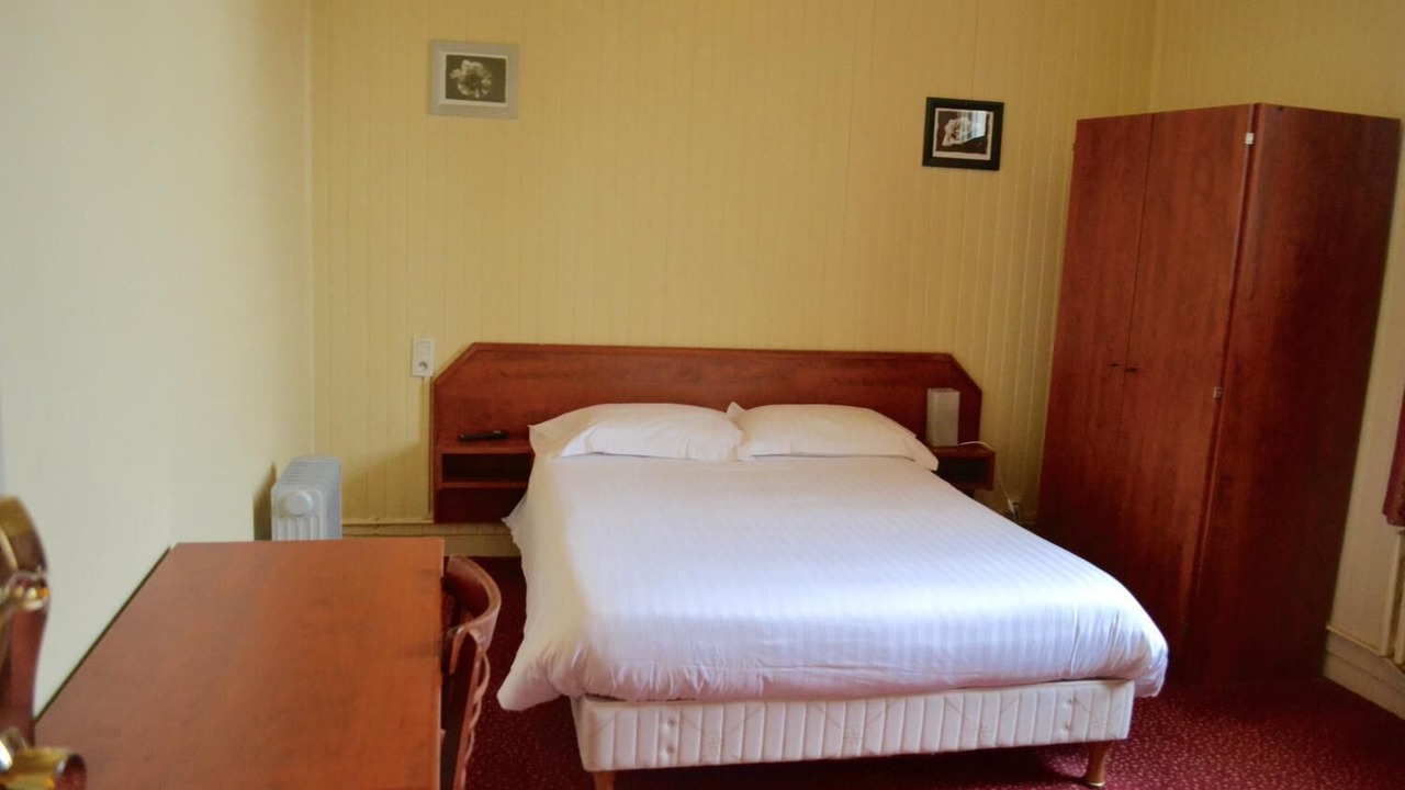 Photo of Bedroom in Evreux