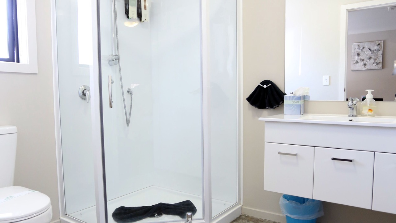 Photo of Bathroom in Te Awamutu
