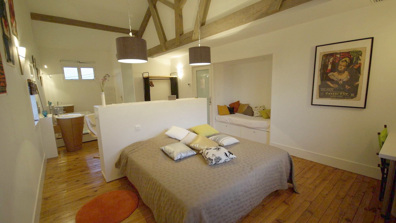 Photo of Bedroom in Valence