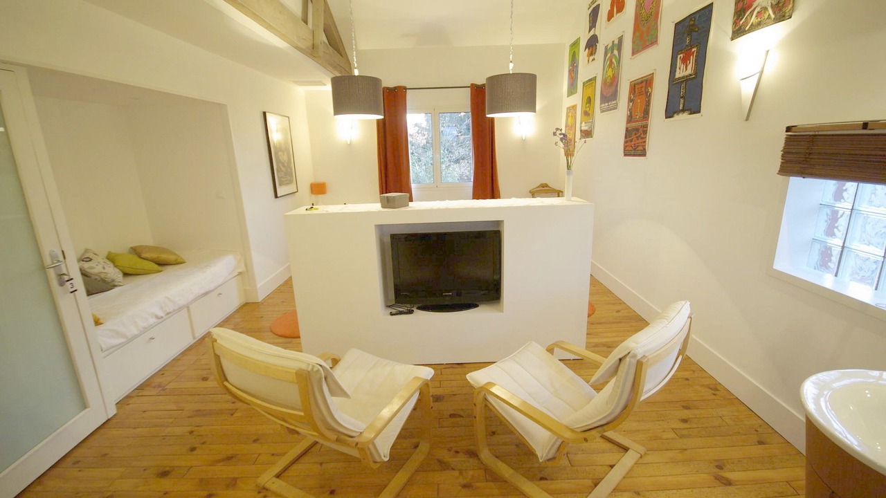 Photo of Bedroom in Valence