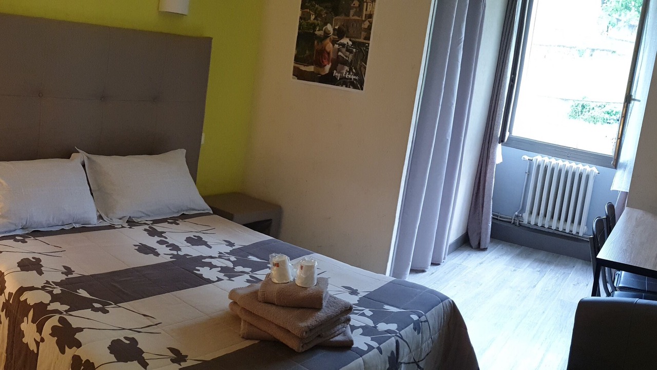 Photo of Bedroom in Figeac