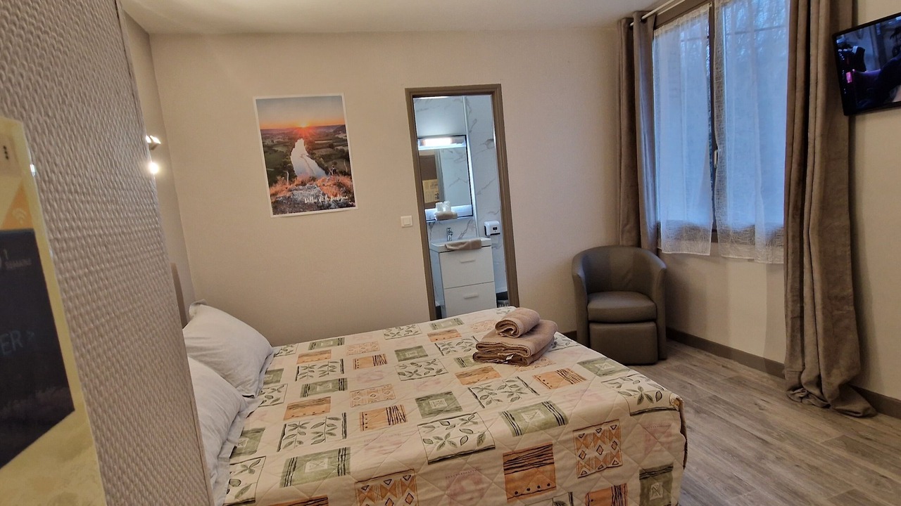 Photo of Bedroom in Figeac