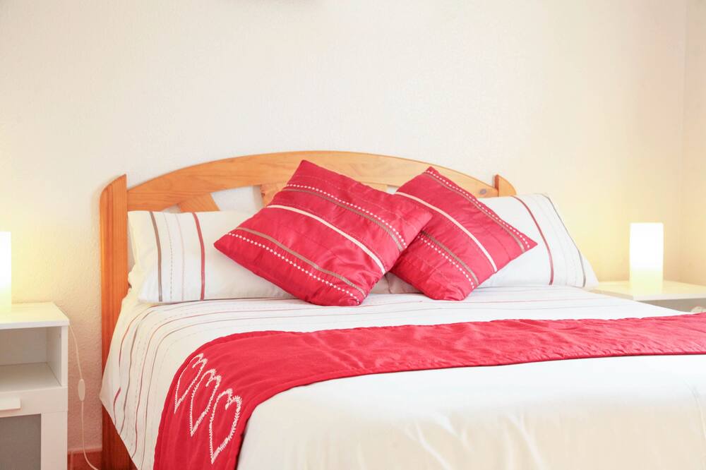 Photo of Bedroom in San Miguel de Salinas