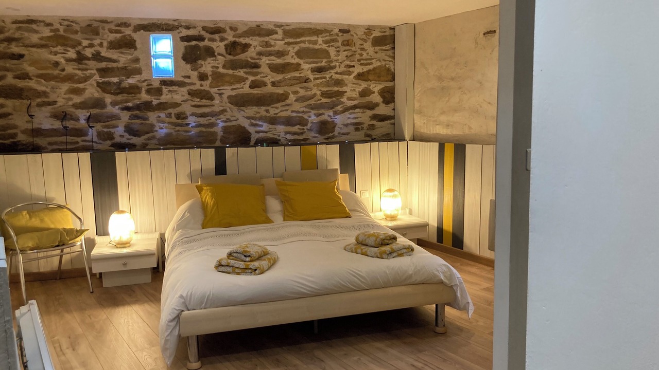 Photo of Bedroom in Villefranche-d'Albigeois