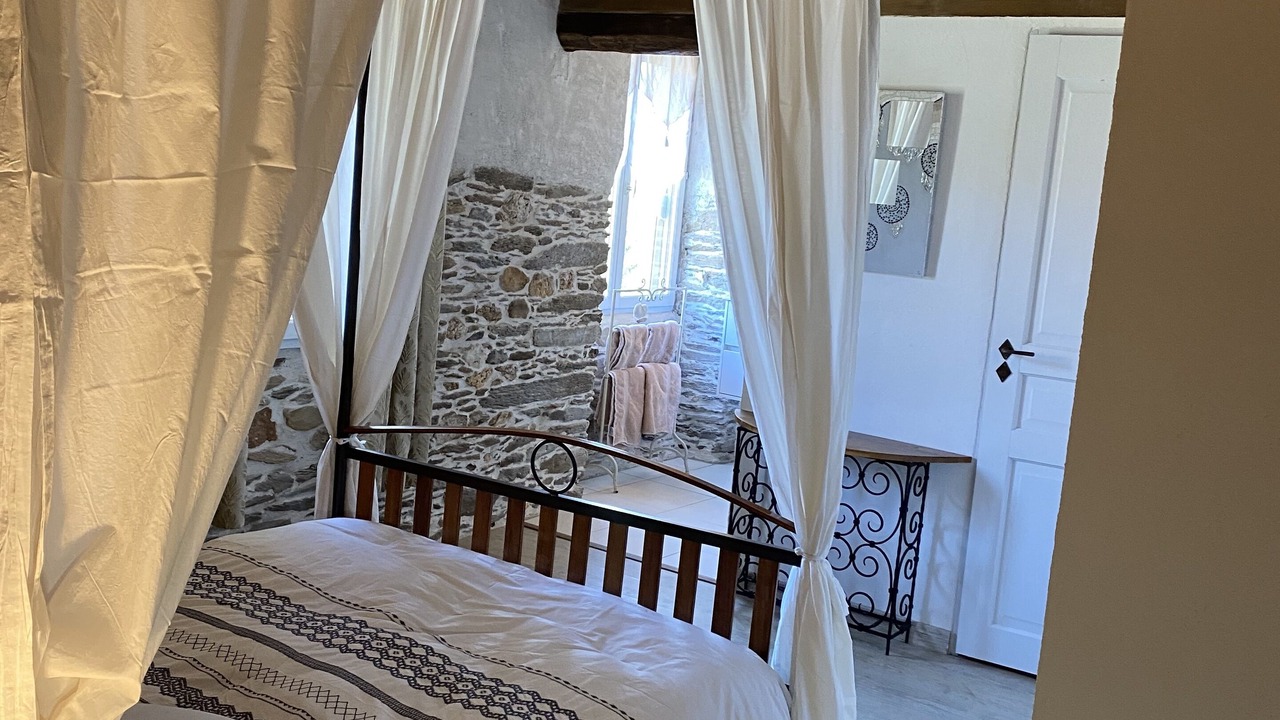 Photo of Bedroom in Villefranche-d'Albigeois