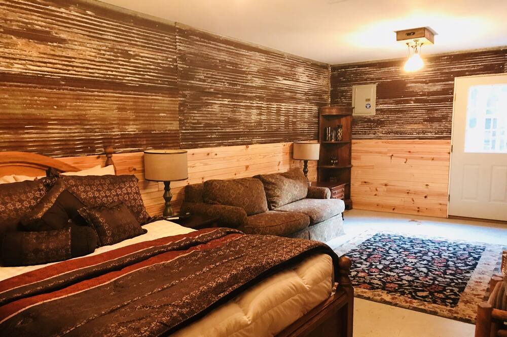 Photo of Bedroom in Boswell