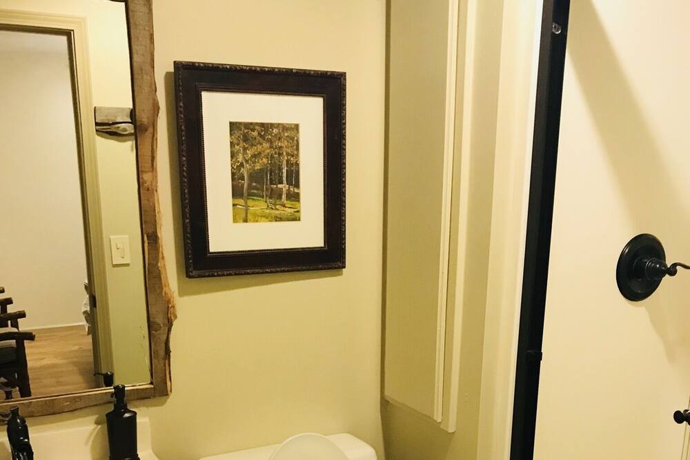 Photo of Bathroom in Boswell