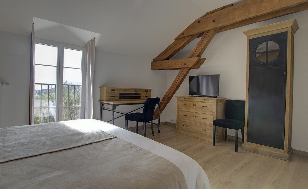 Photo of Bedroom in Villieu-Loyes-Mollon