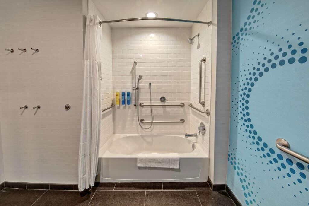 Photo of Bedroom in Hollins