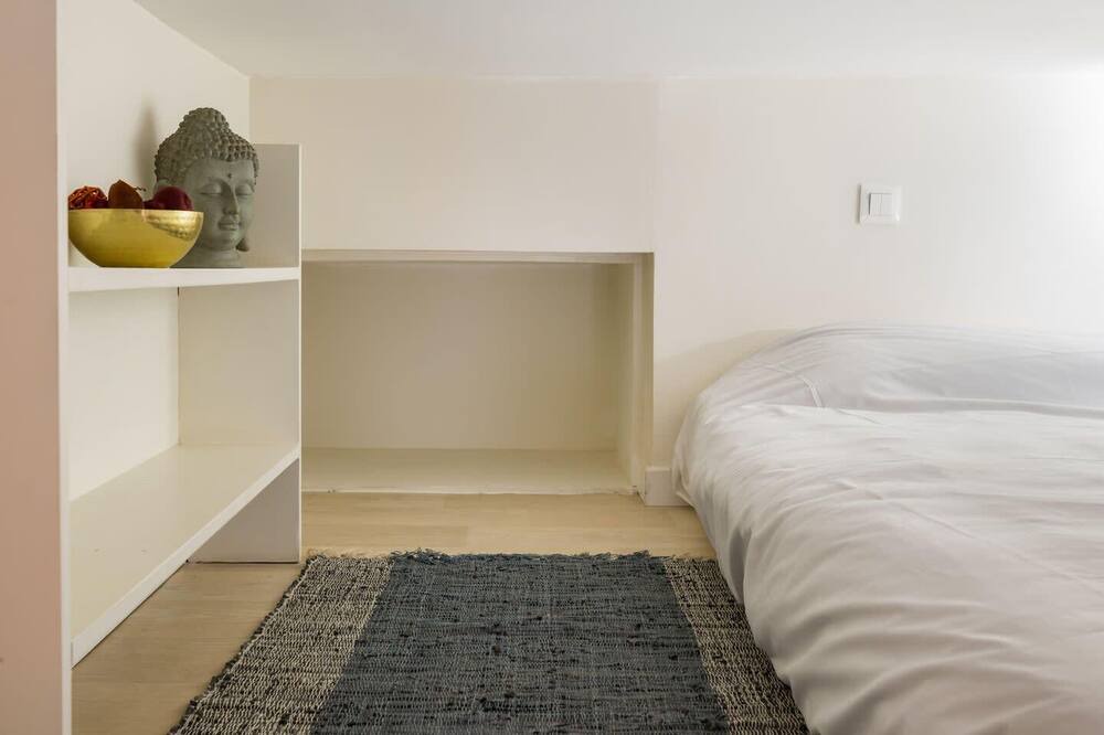 Photo of Bedroom in La Guillotiere