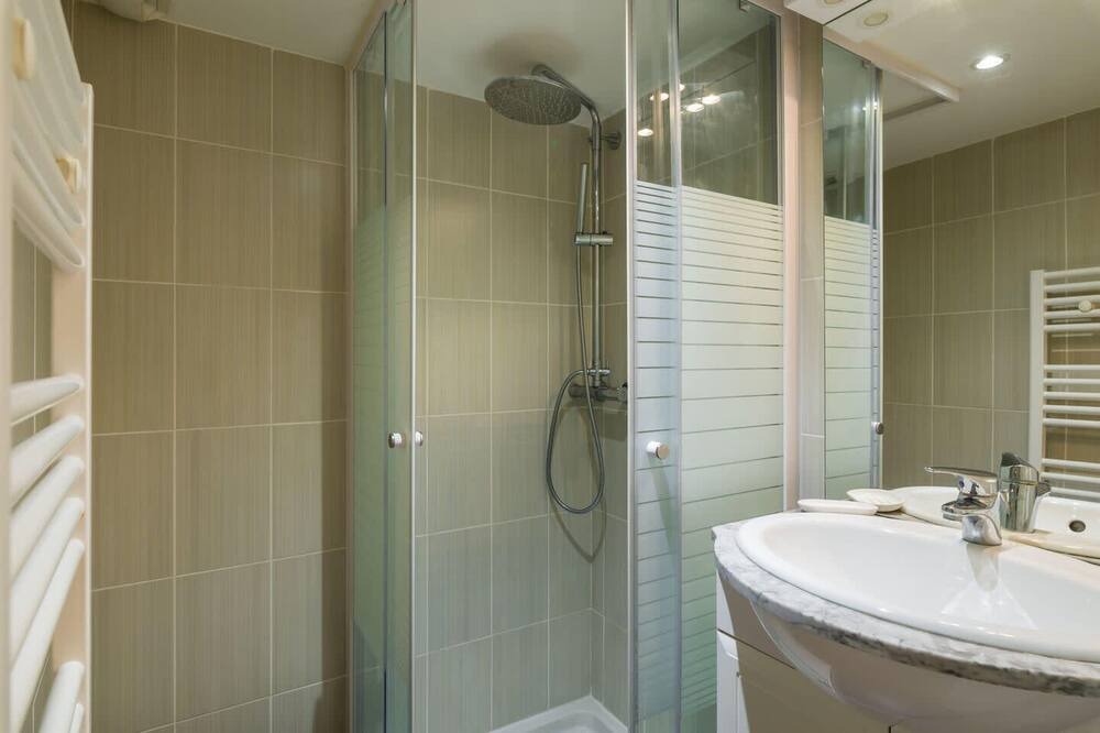 Photo of Bathroom in La Guillotiere