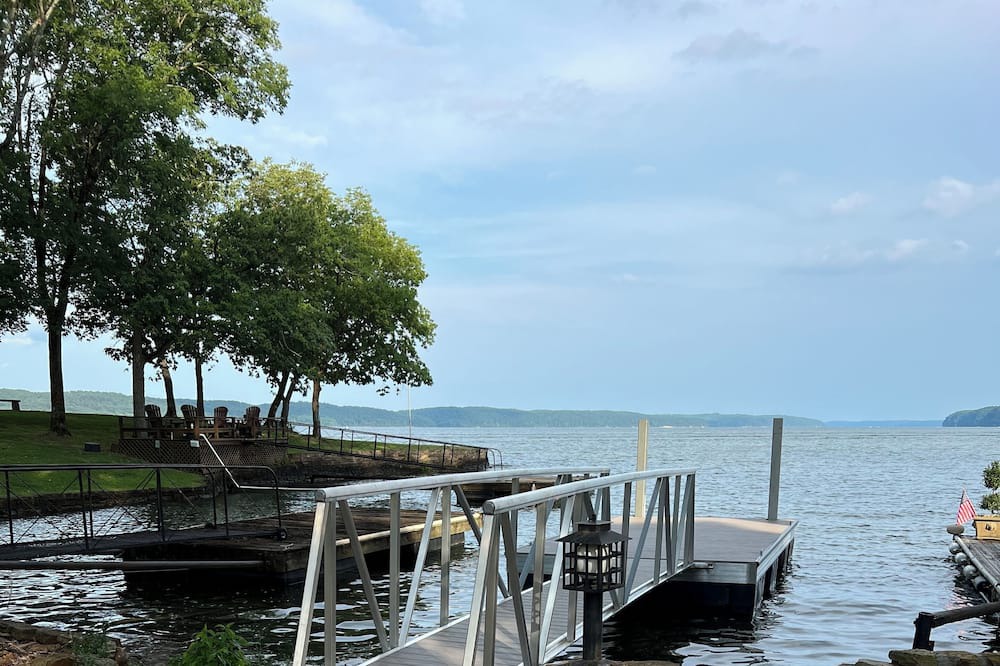 Photo of Outdoor in Counce