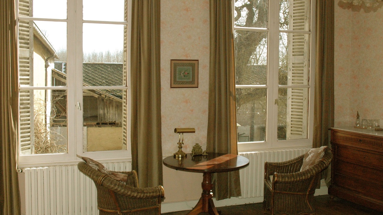 Photo of Others in Pas-de-Jeu