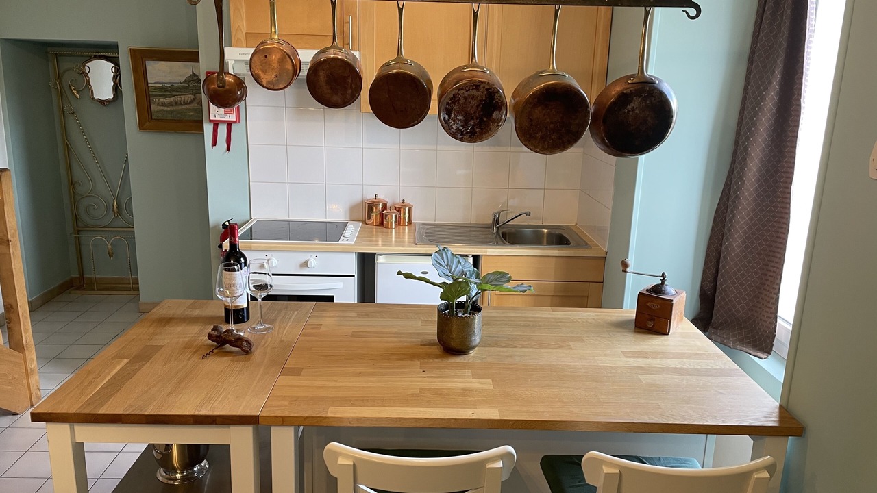 Photo of Others in Pas-de-Jeu