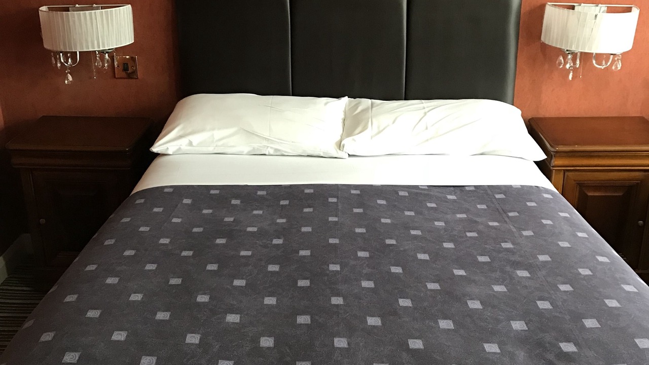 Photo of Others in Tolworth