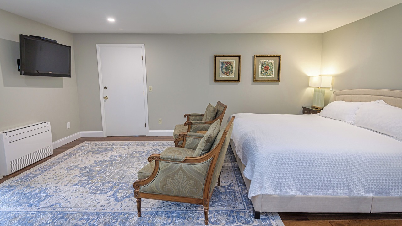 Photo of Others in Ridgefield