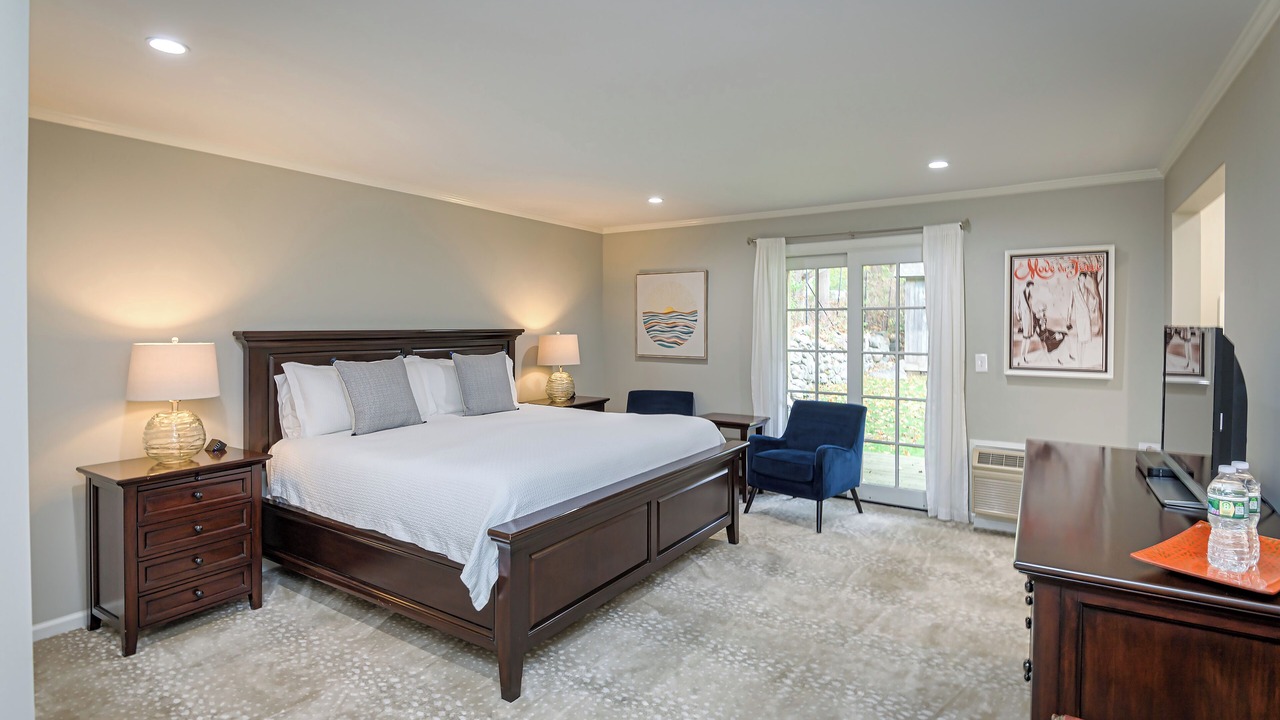 Photo of Others in Ridgefield