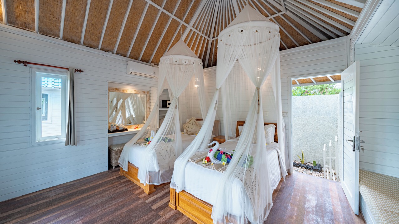 Photo of Bedroom in Mushroom Bay