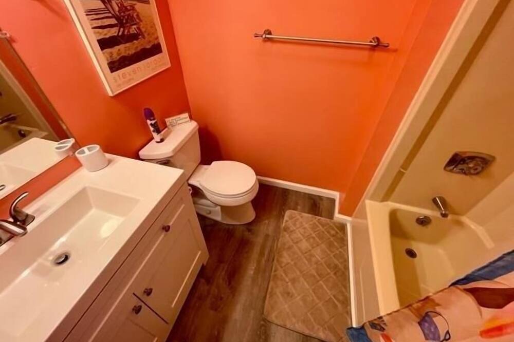 Photo of Bathroom in Surfside Beach