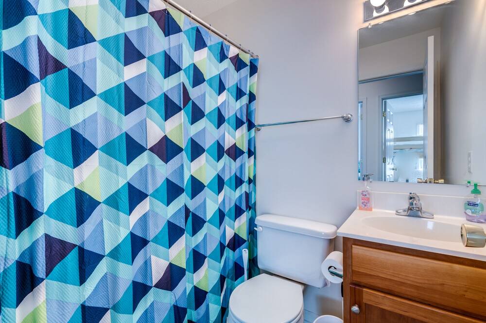 Photo of Bathroom in Massanutten