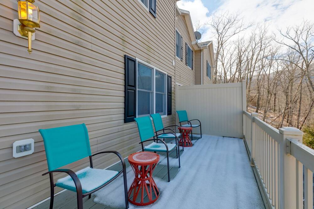 Photo of Patio Balcony in Massanutten