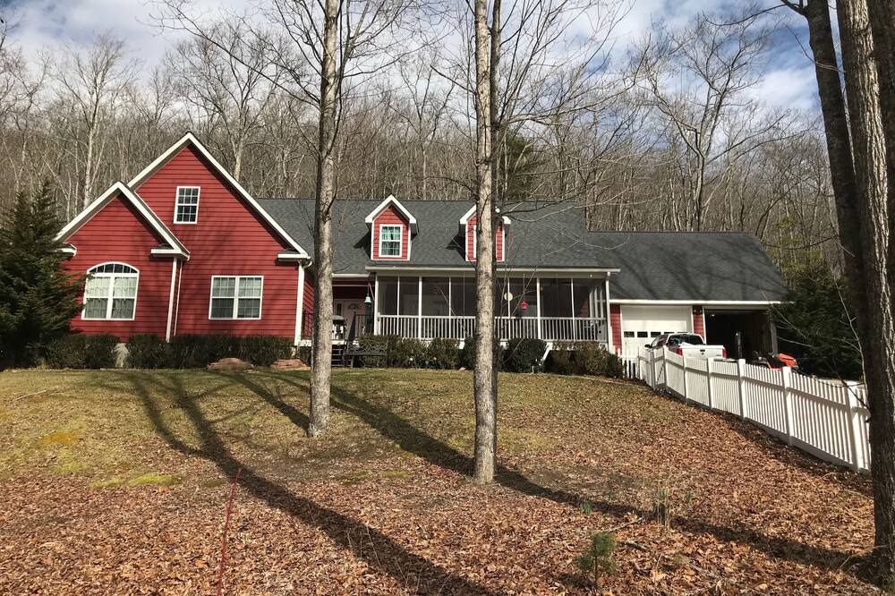 Photo of Outdoor in Lake Toxaway
