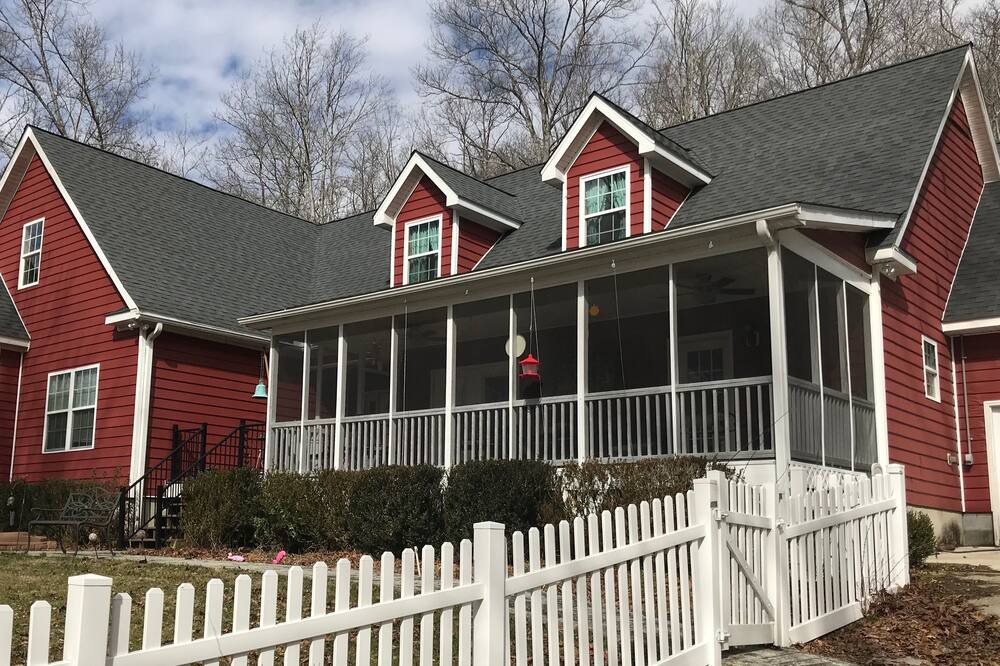 Photo of Outdoor in Lake Toxaway