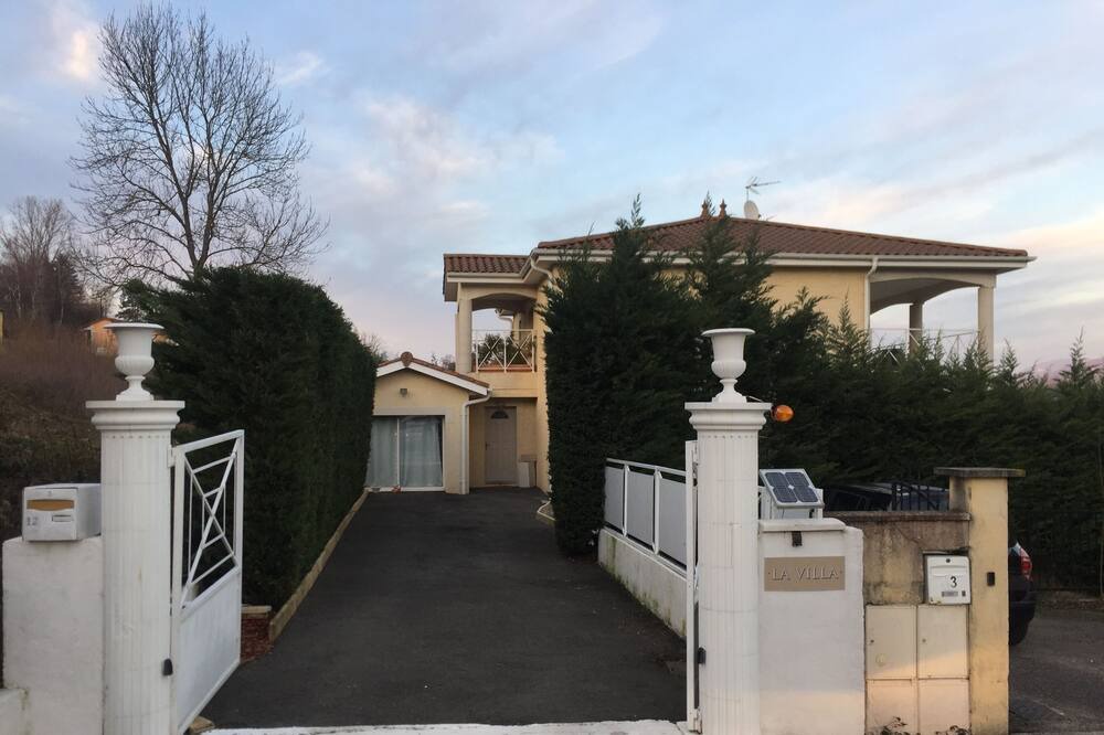 Photo of Outdoor in Lagnieu