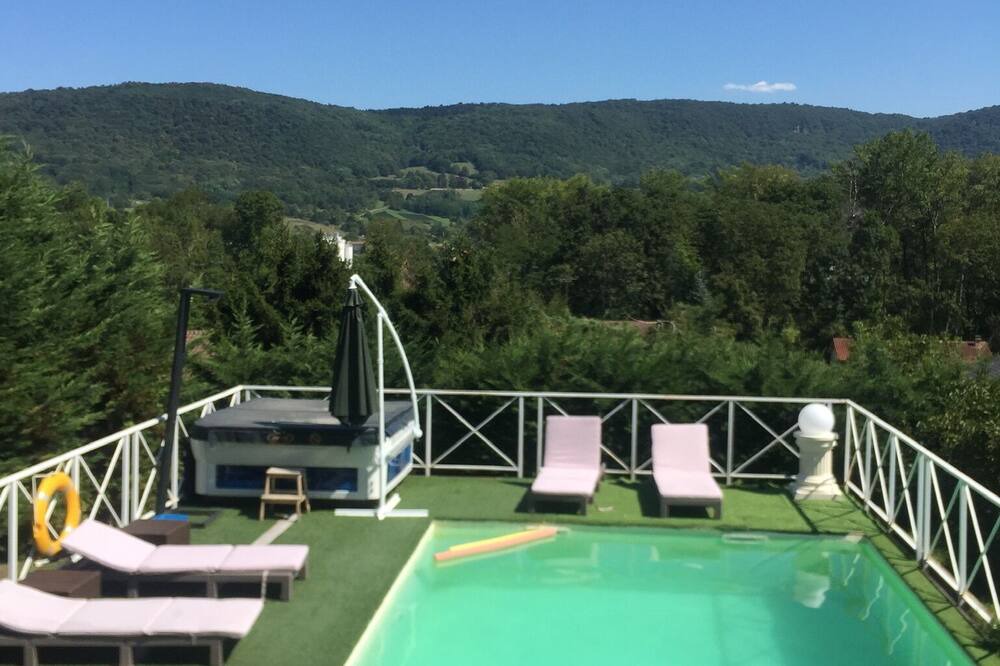 Photo of Outdoor in Lagnieu
