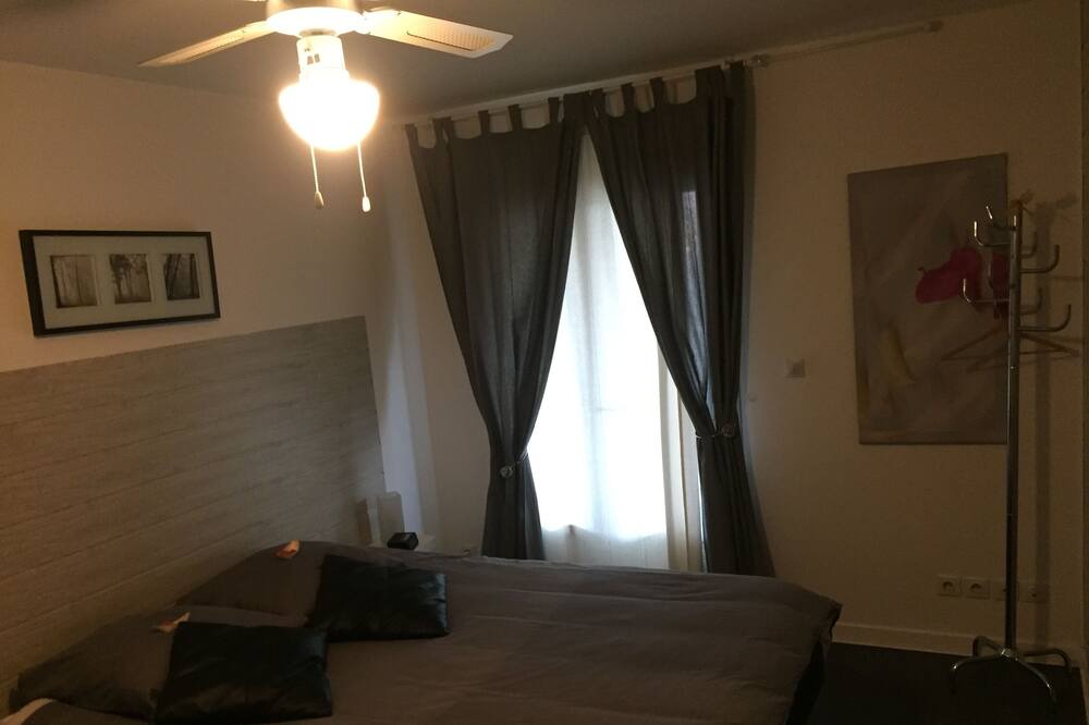 Photo of Bedroom in Lagnieu
