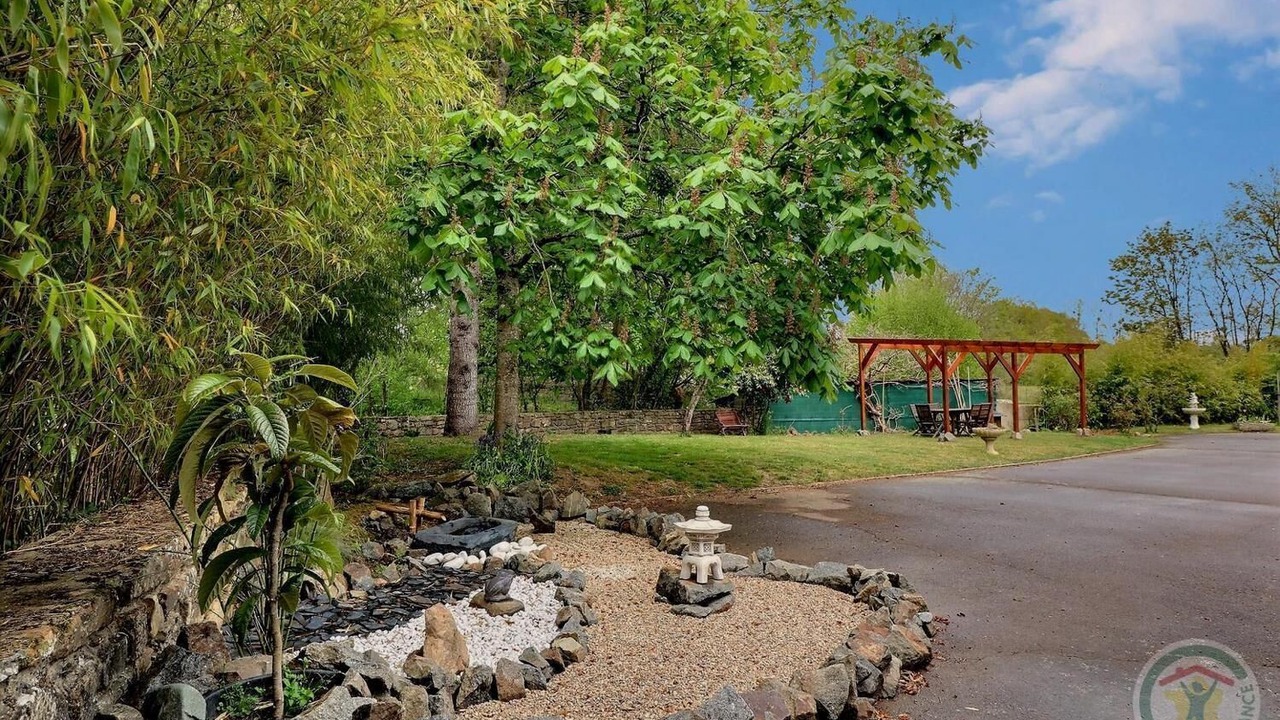 Photo of Outdoor in Erce-pres-Liffre