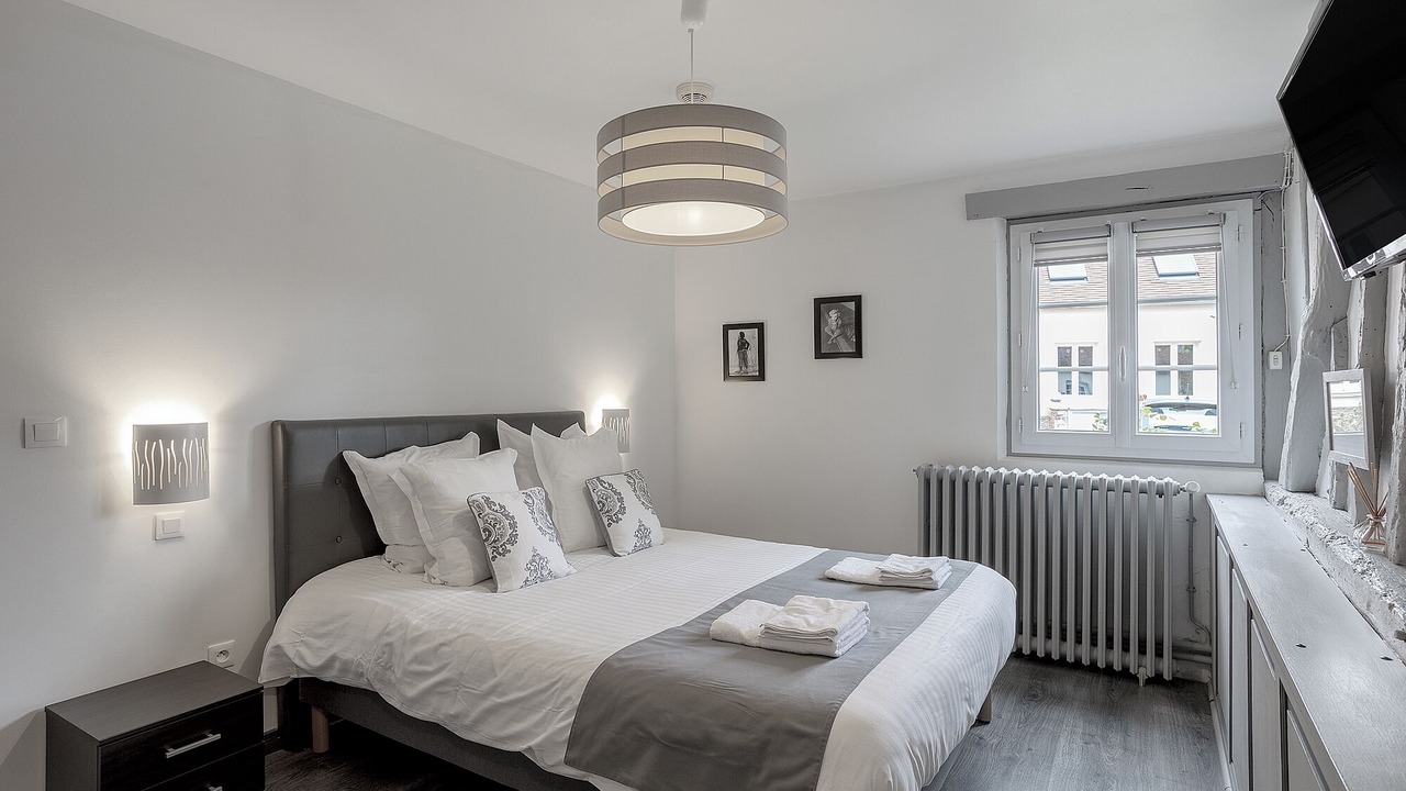 Photo of Bedroom in Allonne