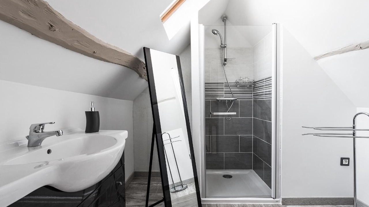 Photo of Others in Allonne