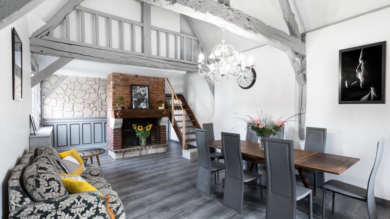 Photo of Others in Allonne