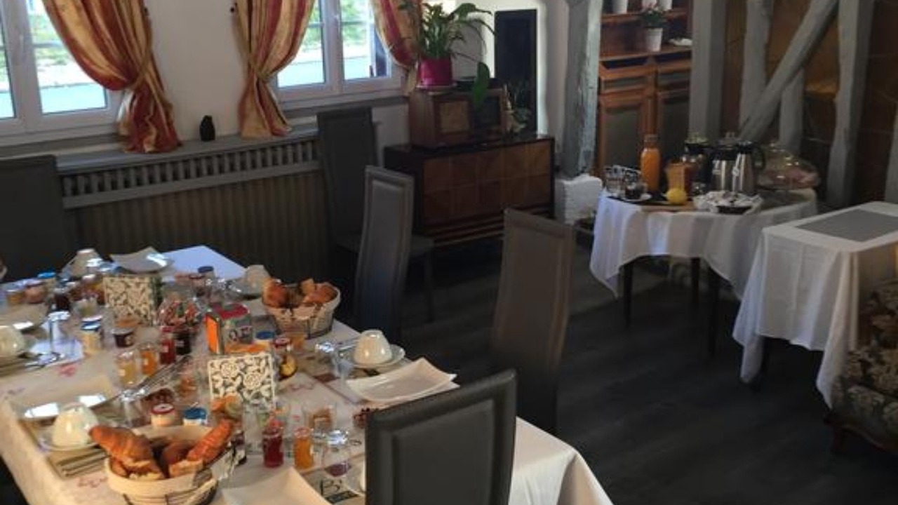 Photo of Others in Allonne