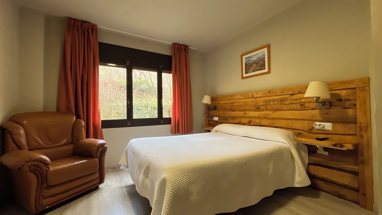 Photo of Bedroom in Les
